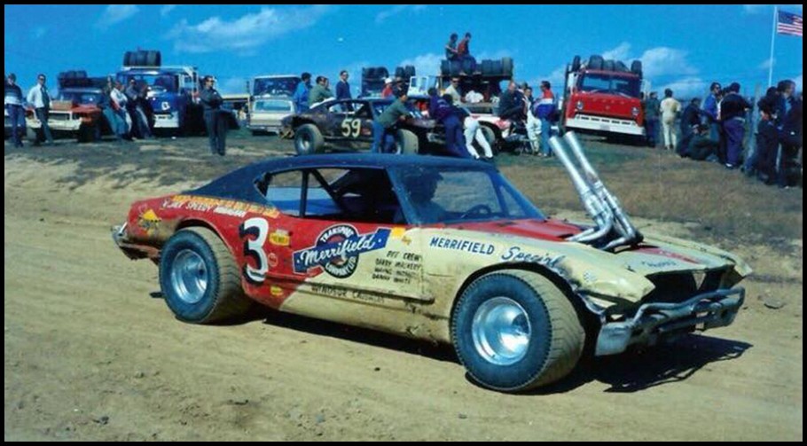 Jack raced this car on dirt with great success in Canada & the USA in 1971. Jack won 15 features & the track championship at Check