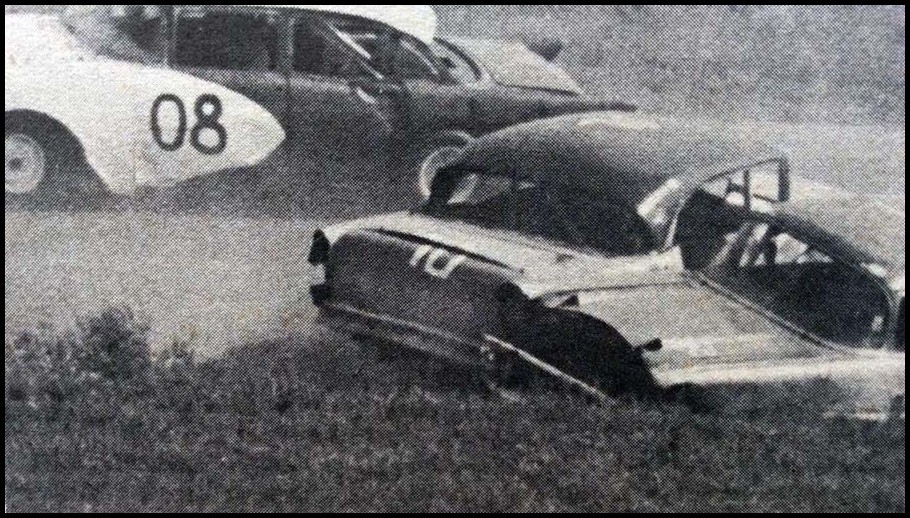 Jim Patterson #31 gets sandwiched between Glen Speers #70 and Larry Majuery #7 at Acton Speedway in the 6 Cylinder Division. Courtesy of Glen Tustin