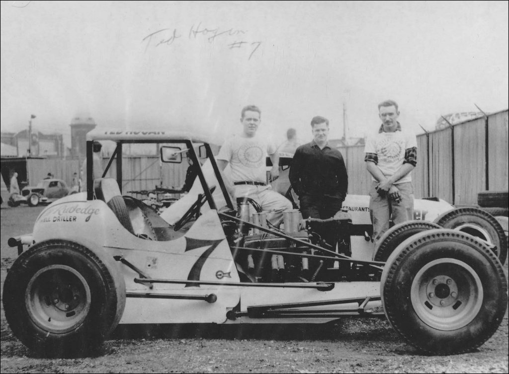 Left to Right - Mike Wells, Ted Hogan & Doug Duncan. Courtesy of Don Roberts